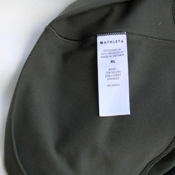 Athleta Salutation Stash Pocket II 7/8 Womens Tight Legging Aspen Olive Green XL - Picture 6 of 6
